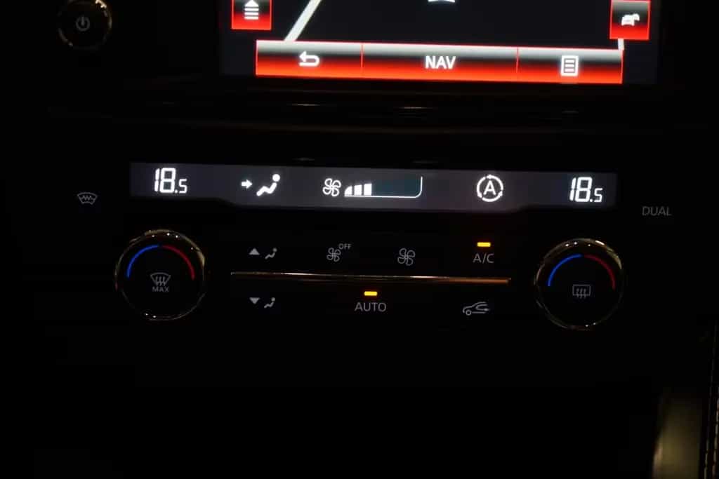 Renault Kadjar 1.2 TCE Bose Edition LED*Navi*Keyless-Go* 12/2015-photo-23