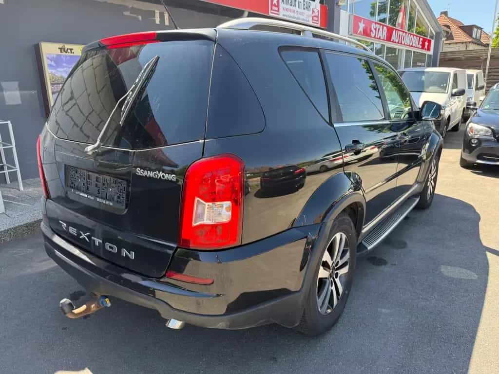Ssangyong REXTON W 4WD 2.0D|Klima|SHZ|AHK|Temp.|7xSitze 04/2014-photo-3