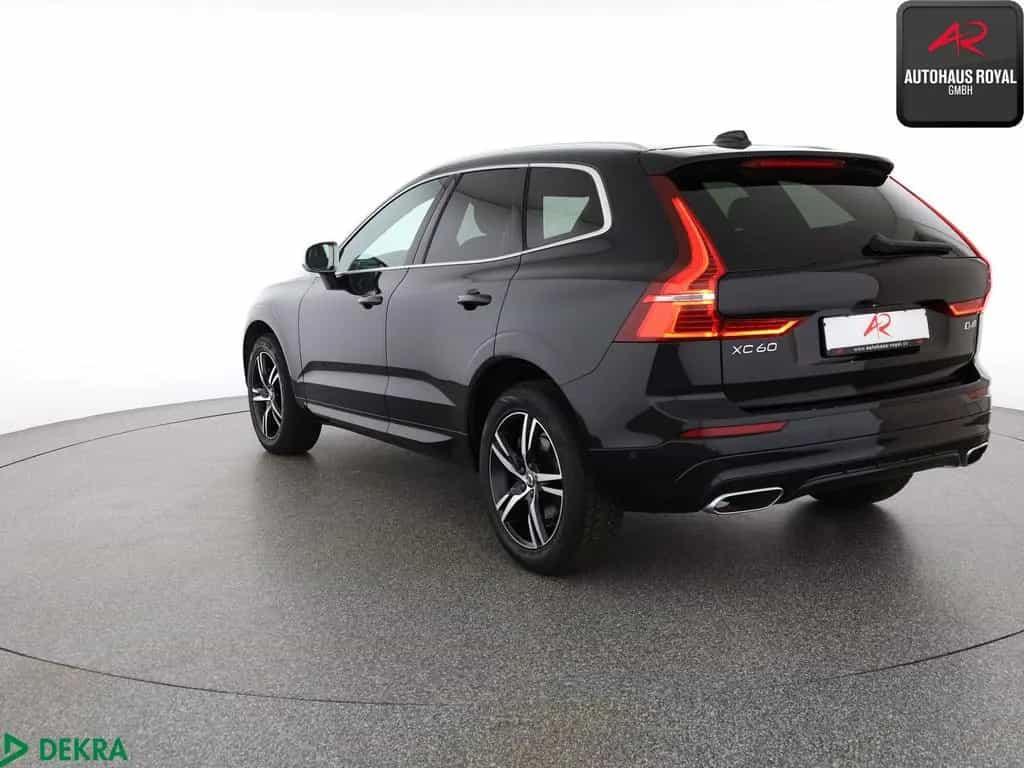 Volvo XC60 XC 60 2.0 R DESIGN PANO,KEYLESSGO,ACC,KAMERA,SH 12/2018-photo-2