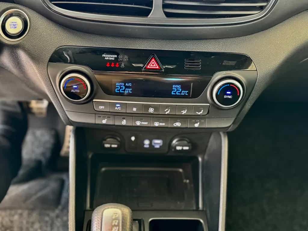 Hyundai TUCSON N Line 1.Hand/Automatik/Kamera/Garantie 07/2019-photo-17