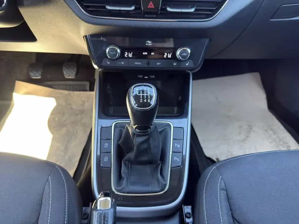 Skoda Fabia 1.0 TSI 110 Style FSHZ*LRHZ*SHZ*KAMERA 07/2021-photo-11