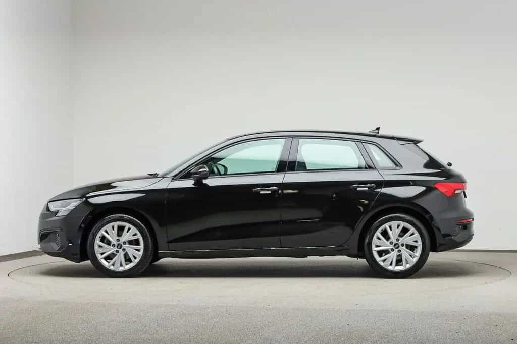 Audi A3 Sportback 35 TFSI Pano, ACC, HUD, B&O 07/2023-photo-2