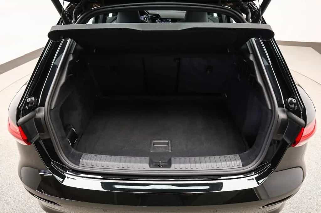 Audi A3 Sportback 35 TFSI Pano, ACC, HUD, B&O 07/2023-photo-23