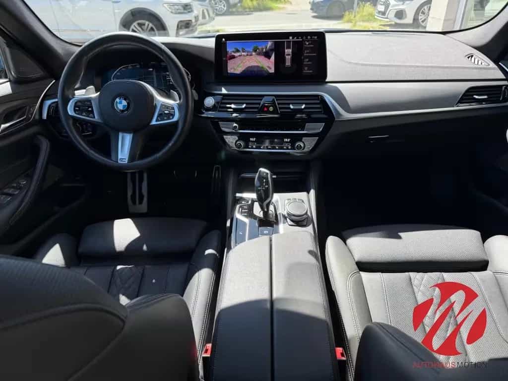 BMW 520 d M Sport Touring Laser Navi Kamera HUD Park 11/2021-photo-10