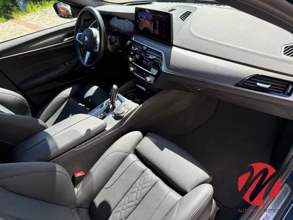 BMW 520 d M Sport Touring Laser Navi Kamera HUD Park 11/2021-photo-11
