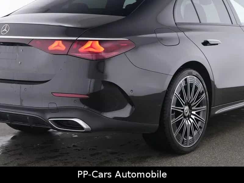 Mercedes-Benz E 220 d AMG Edition*Superscreen*STHZ*Massage*LED 05/2025-photo-7