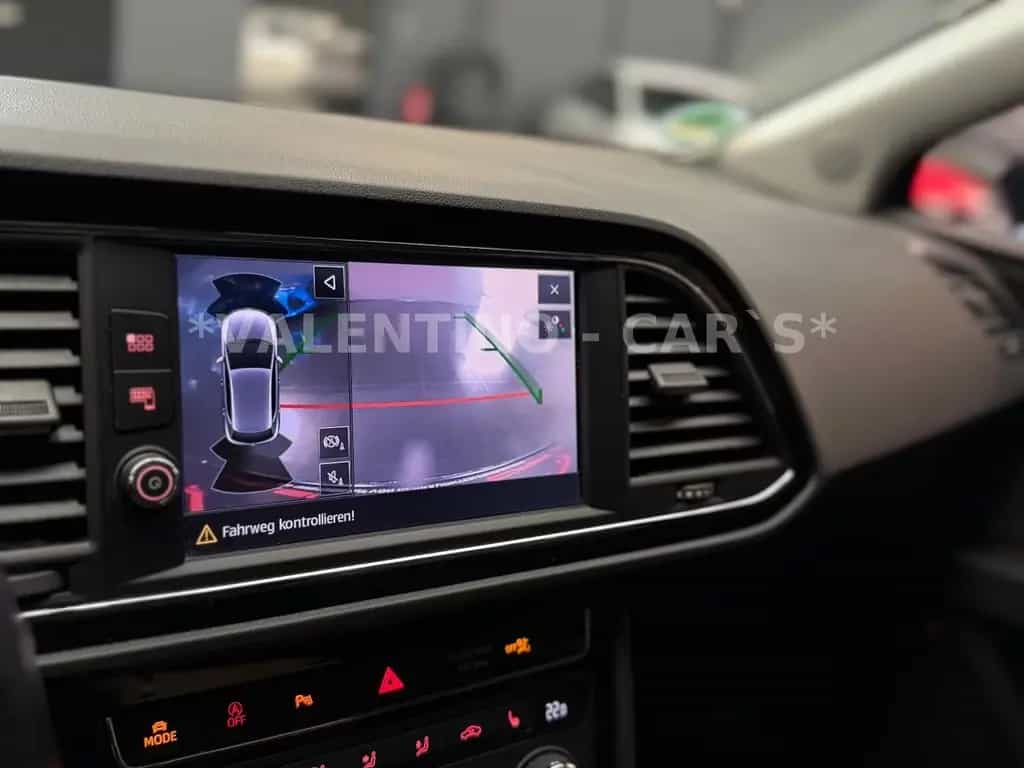 Seat Leon FR DSG/Pano/LED/Virtual/Navi/Kamera/Beats 06/2019-photo-20