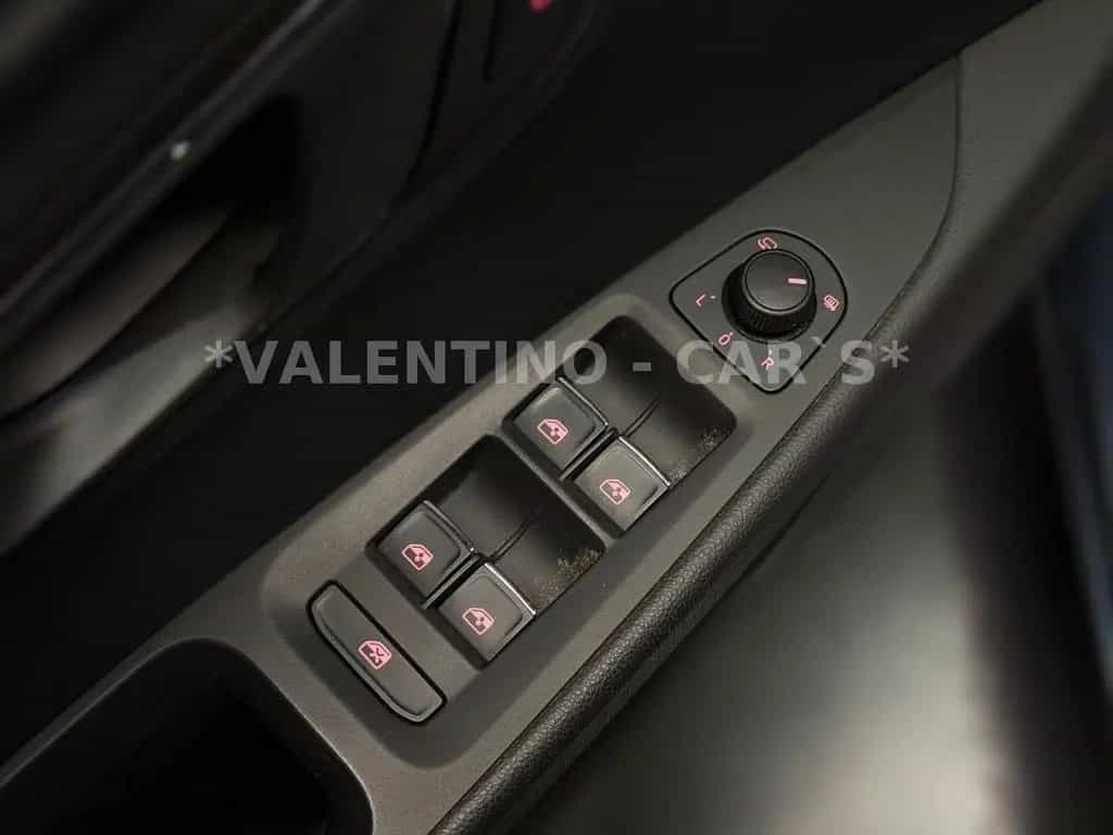 Seat Leon FR DSG/Pano/LED/Virtual/Navi/Kamera/Beats 06/2019-photo-46