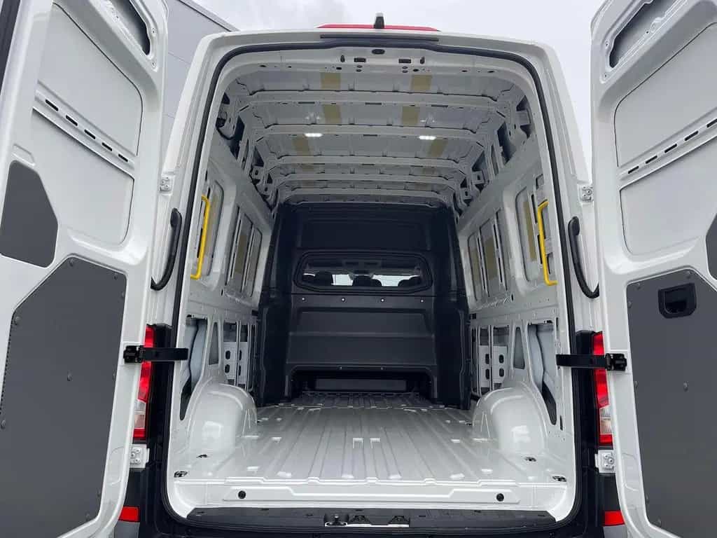 MAN TGE 3.180 L4H3 MIXTO 4x4 Autom LED KAMERA SITZHZ 02/2026-photo-11