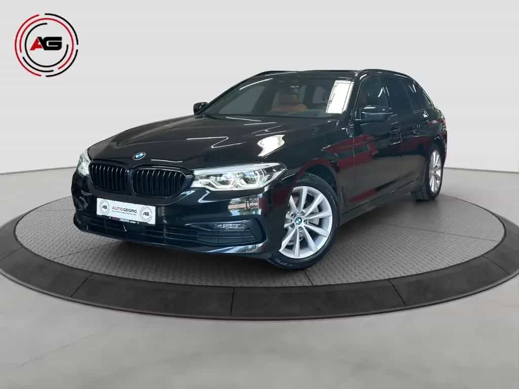 BMW 520 dT Sport Line ACC AD.LED MEMORY PANORAMA HUD 03/2019-photo-0