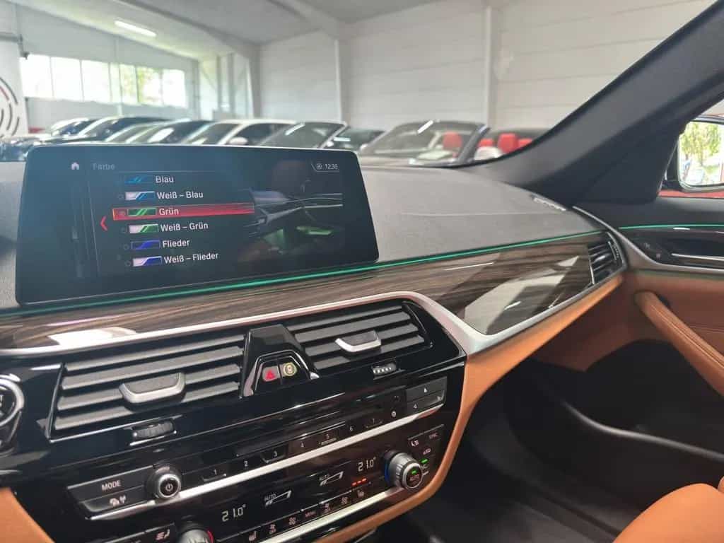 BMW 520 dT Sport Line ACC AD.LED MEMORY PANORAMA HUD 03/2019-photo-16