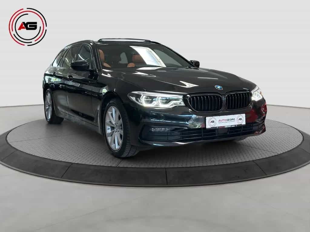 BMW 520 dT Sport Line ACC AD.LED MEMORY PANORAMA HUD 03/2019-photo-2
