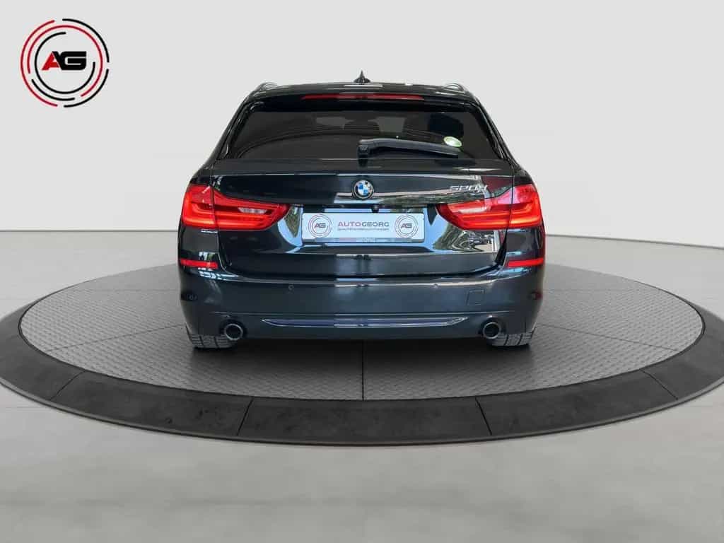 BMW 520 dT Sport Line ACC AD.LED MEMORY PANORAMA HUD 03/2019-photo-5