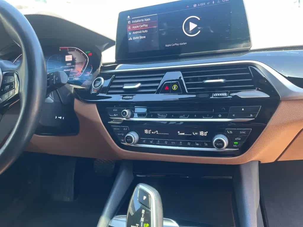 BMW 530 xd HuD/Softclose/AHK/Memory/ACC 02/2020-photo-10