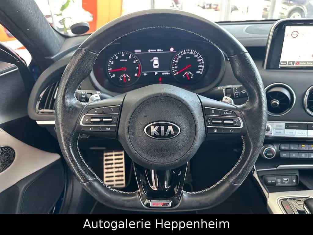 Kia Stinger GT-Line 07/2018-photo-21
