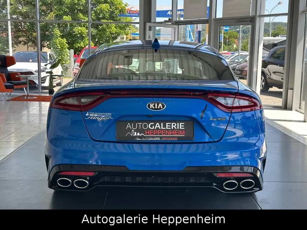 Kia Stinger GT-Line 07/2018-photo-4