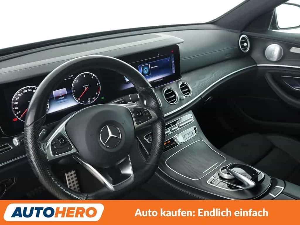 Mercedes-Benz E 220 d AMG Line Aut.*LED*NAVI*ACC*CAM*PDC*SHZ* 03/2018-photo-10