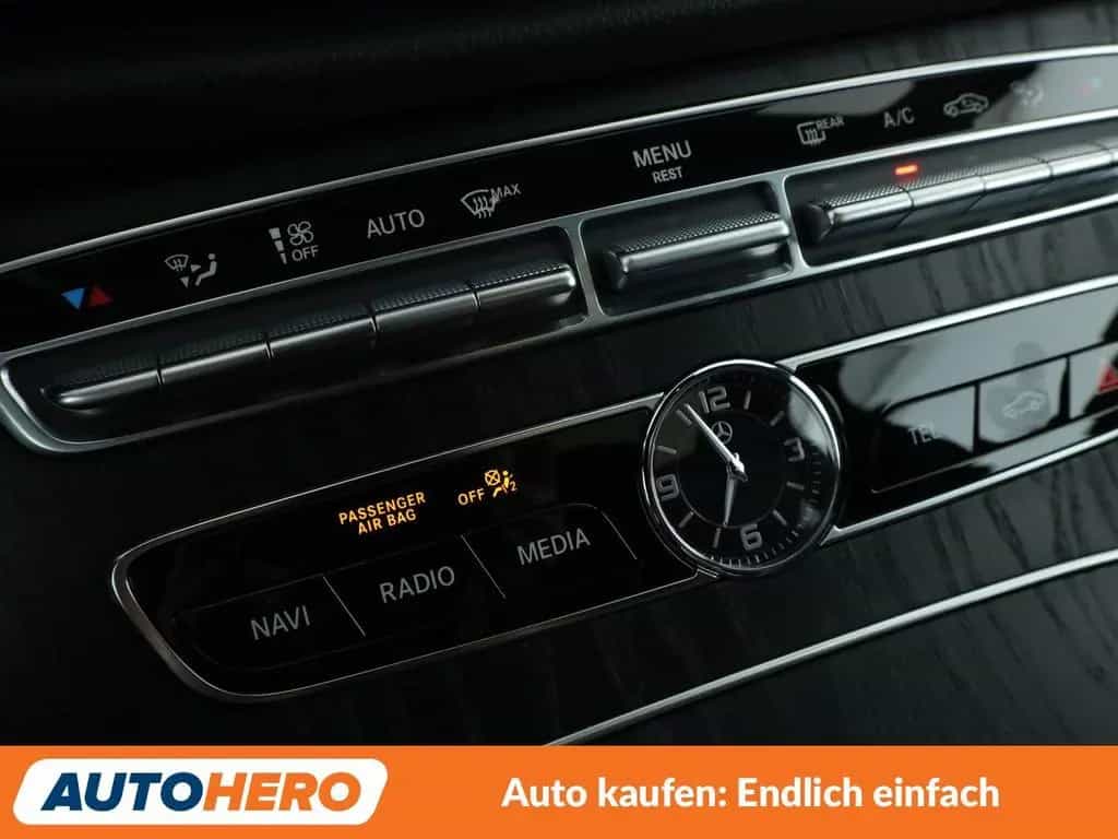 Mercedes-Benz E 220 d AMG Line Aut.*LED*NAVI*ACC*CAM*PDC*SHZ* 03/2018-photo-23
