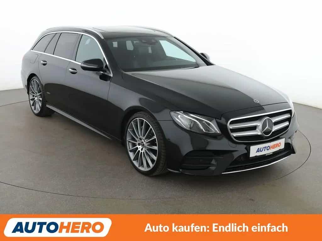 Mercedes-Benz E 220 d AMG Line Aut.*LED*NAVI*ACC*CAM*PDC*SHZ* 03/2018-photo-7