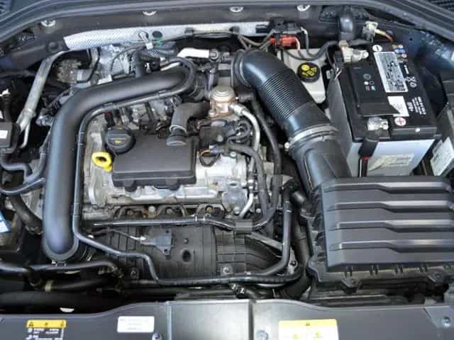 Volkswagen T-Roc 1.0 TSI Life LED SHZ ALU KLIMA 03/2023-photo-13