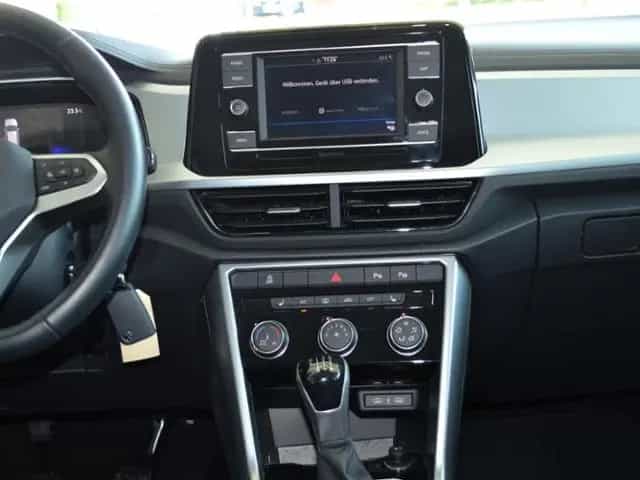 Volkswagen T-Roc 1.0 TSI Life LED SHZ ALU KLIMA 03/2023-photo-5