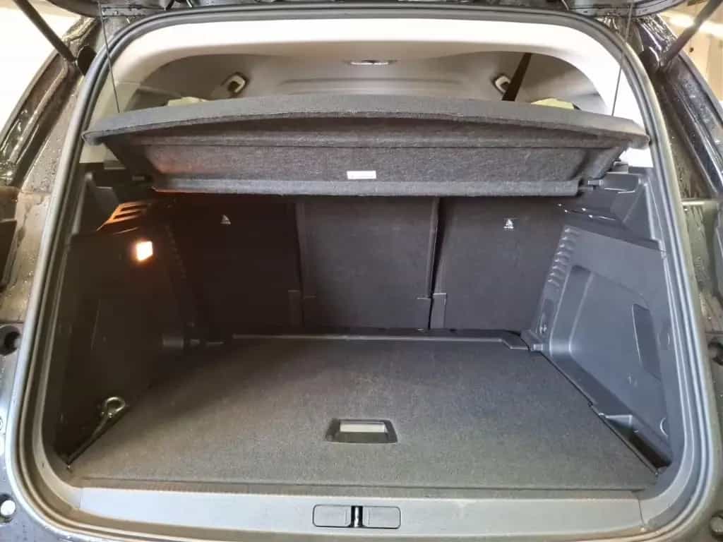 Citroën C5 Aircross Plus AT Shz Navi Kamera PDC v+h 04/2025-photo-6