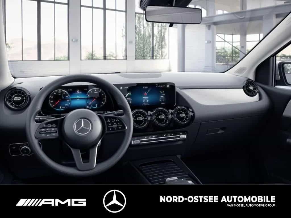 Mercedes-Benz B 180 KAMERA MBUX TEMPO SITZHEIZUNG AHK 05/2019-photo-2