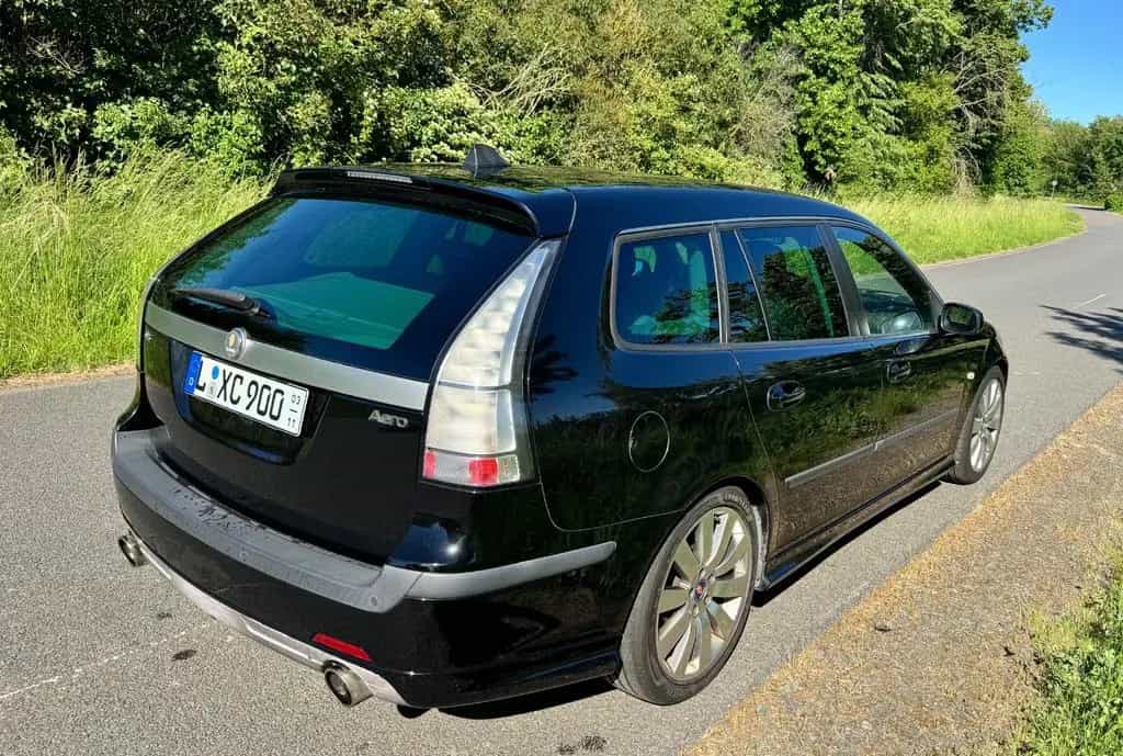 Saab 9-3 2.8 Turbo V6 Aero SportCombi Aero 02/2006-photo-2