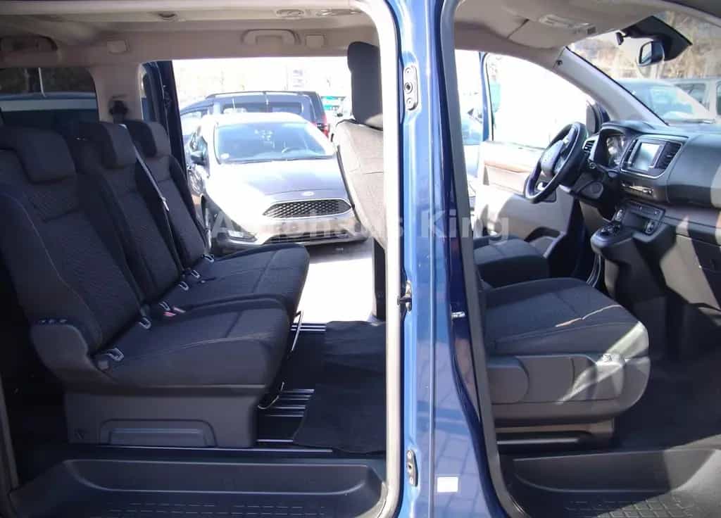 Toyota Proace (Verso) Proace Verso Family Comf-AUTOM/8Si/NAVI/2Sch.Tü 11/2018-photo-10