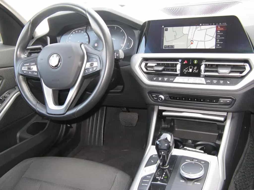 BMW 320 Touring G 21 NAVI LED KLIMA PDC EL.KLAP 1HD 09/2020-photo-6