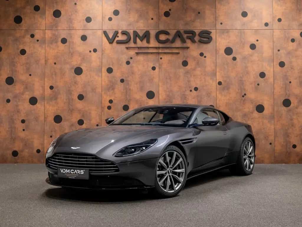 Aston Martin DB11 4.0 V8*9.564 km *INSPEKTION NEU*B&O*360* 01/2020-photo-0