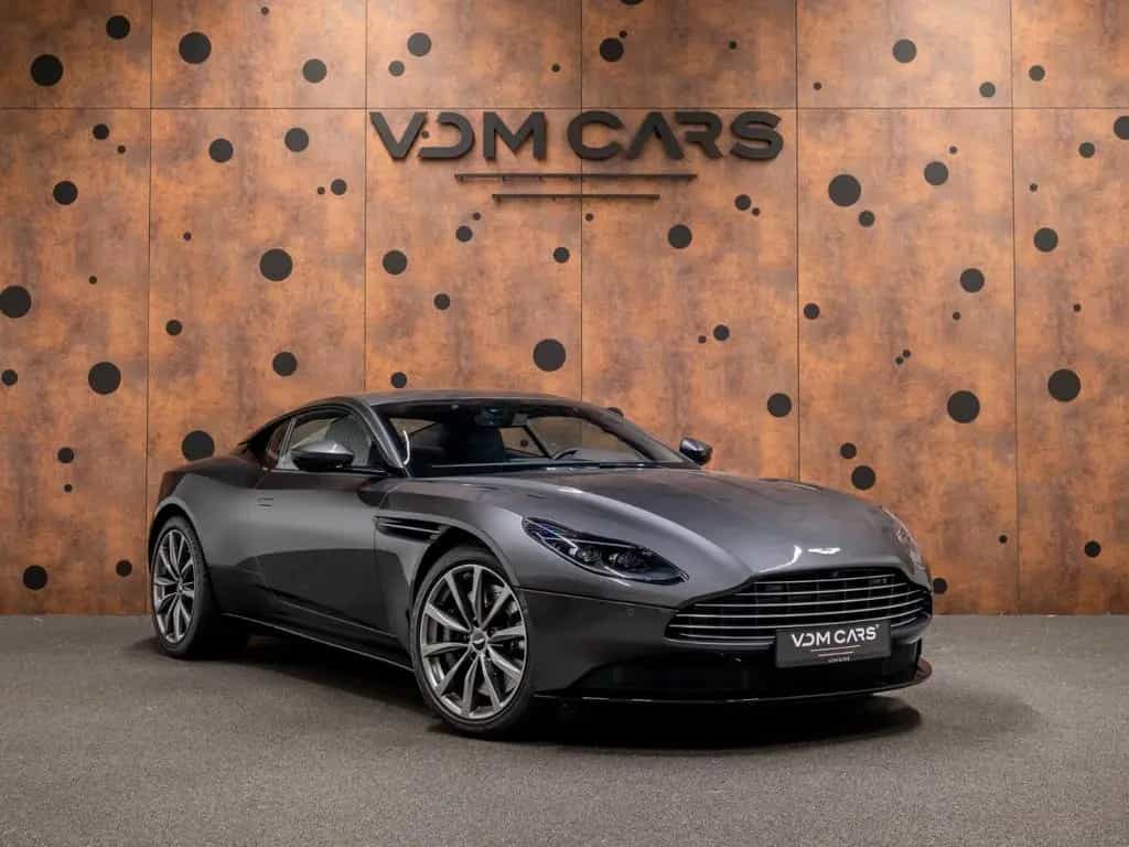 Aston Martin DB11 4.0 V8*9.564 km *INSPEKTION NEU*B&O*360* 01/2020-photo-6