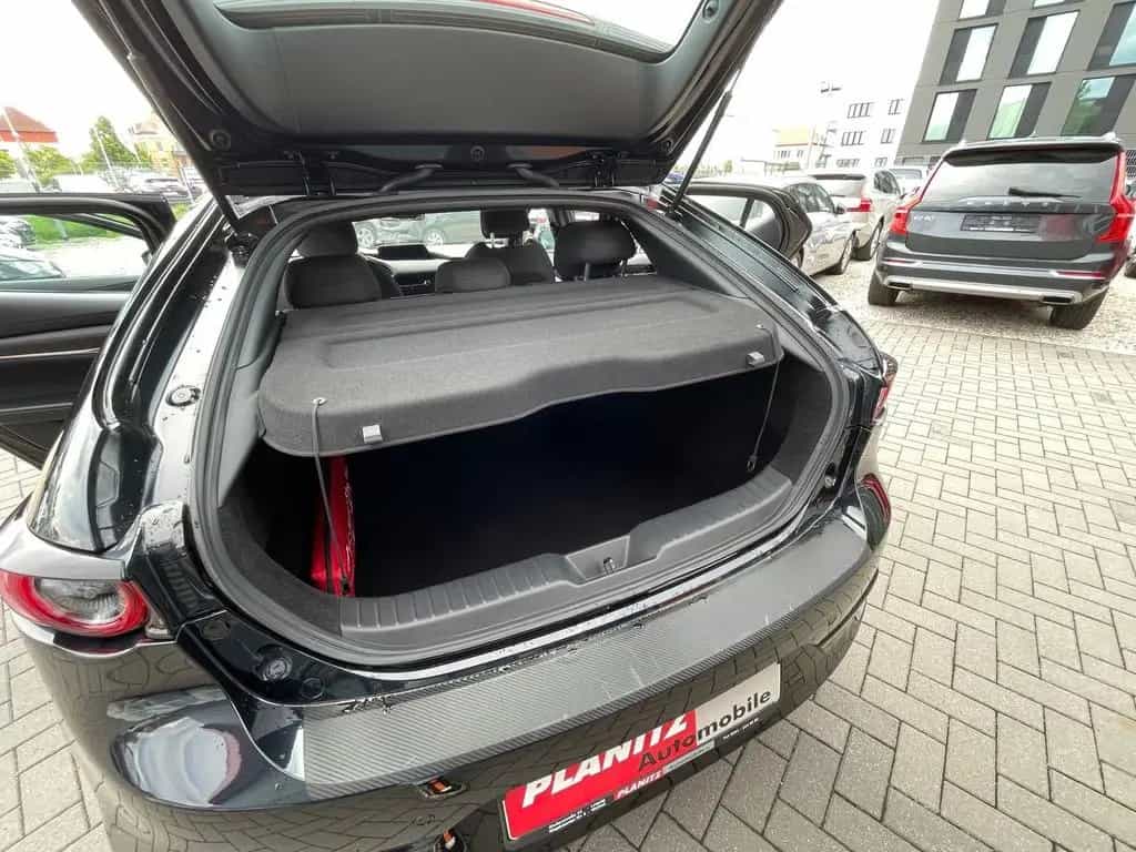Mazda 3 Selection/Navi/Digit. Instrumente/Tempo./Bluet 03/2022-photo-6