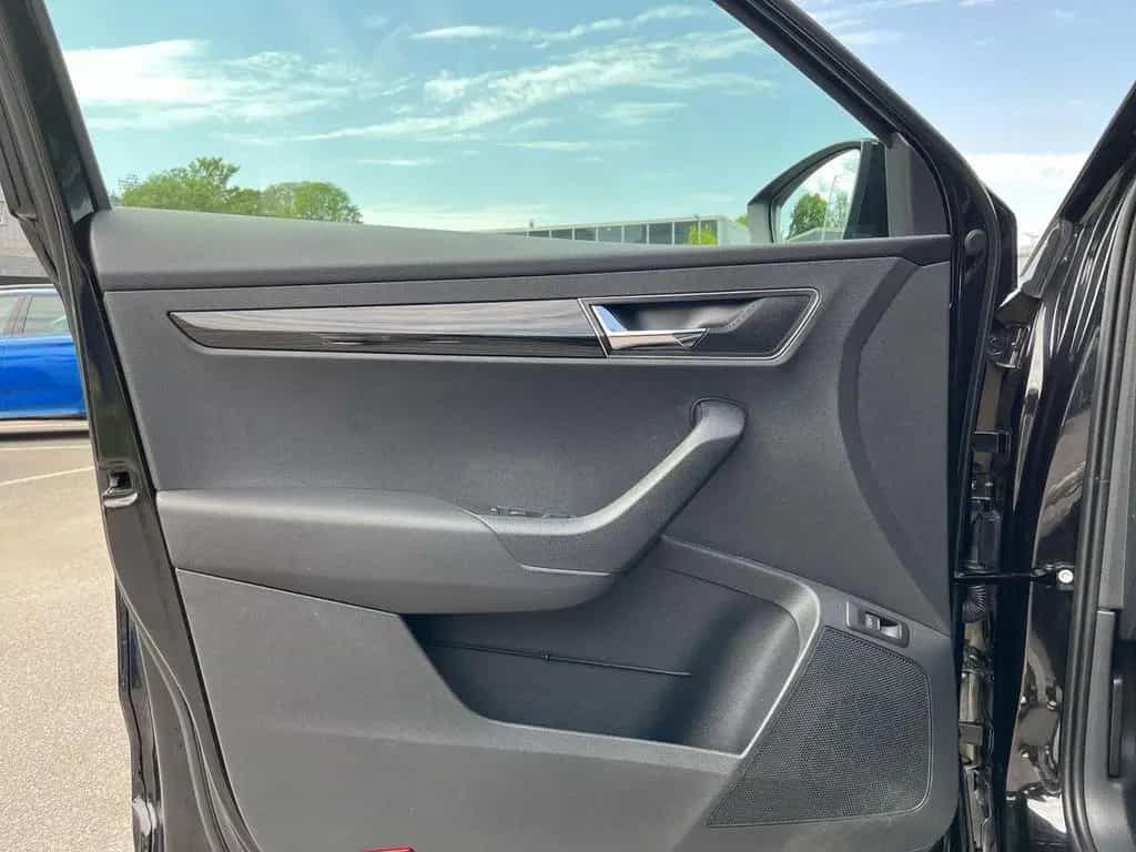 Skoda Karoq Style 1.5TSI / STANDHEIZ./SMARTLINK/8-fach 06/2019-photo-15