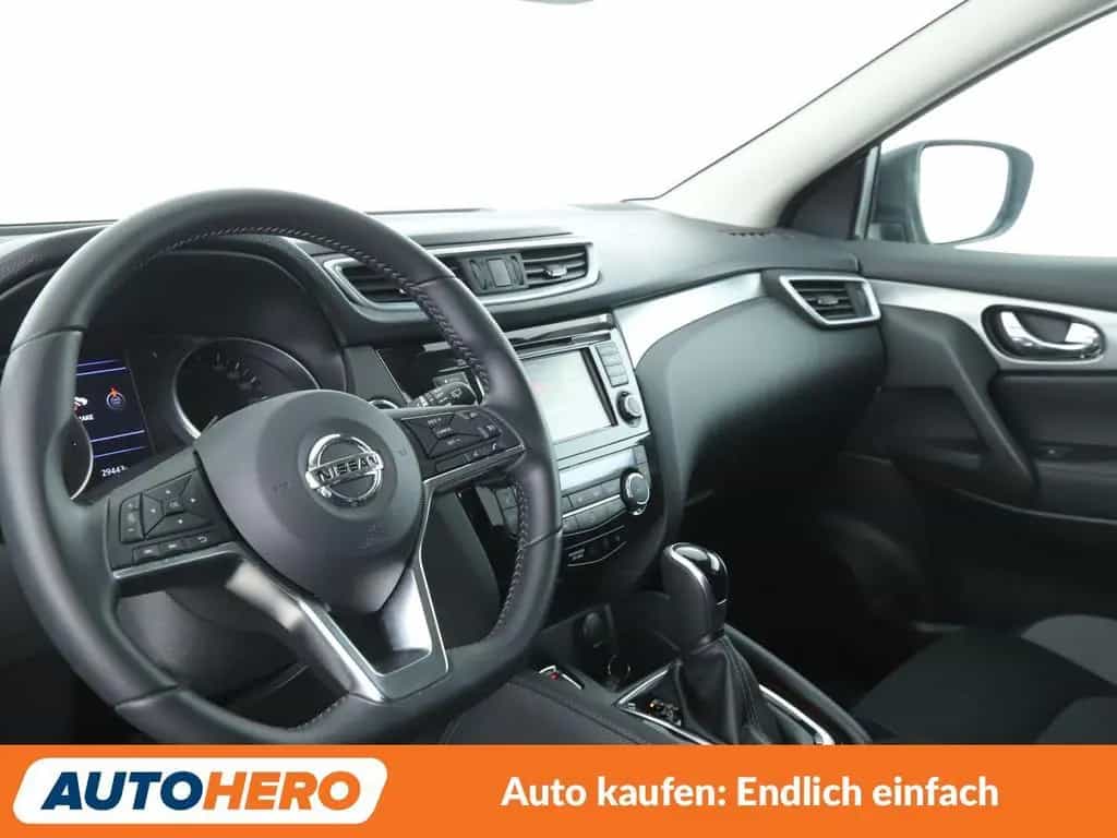 Nissan Qashqai 1.3 DIG-T Tekna+ Aut*NAVI*TEMPO*CAM*PDC* 10/2019-photo-10