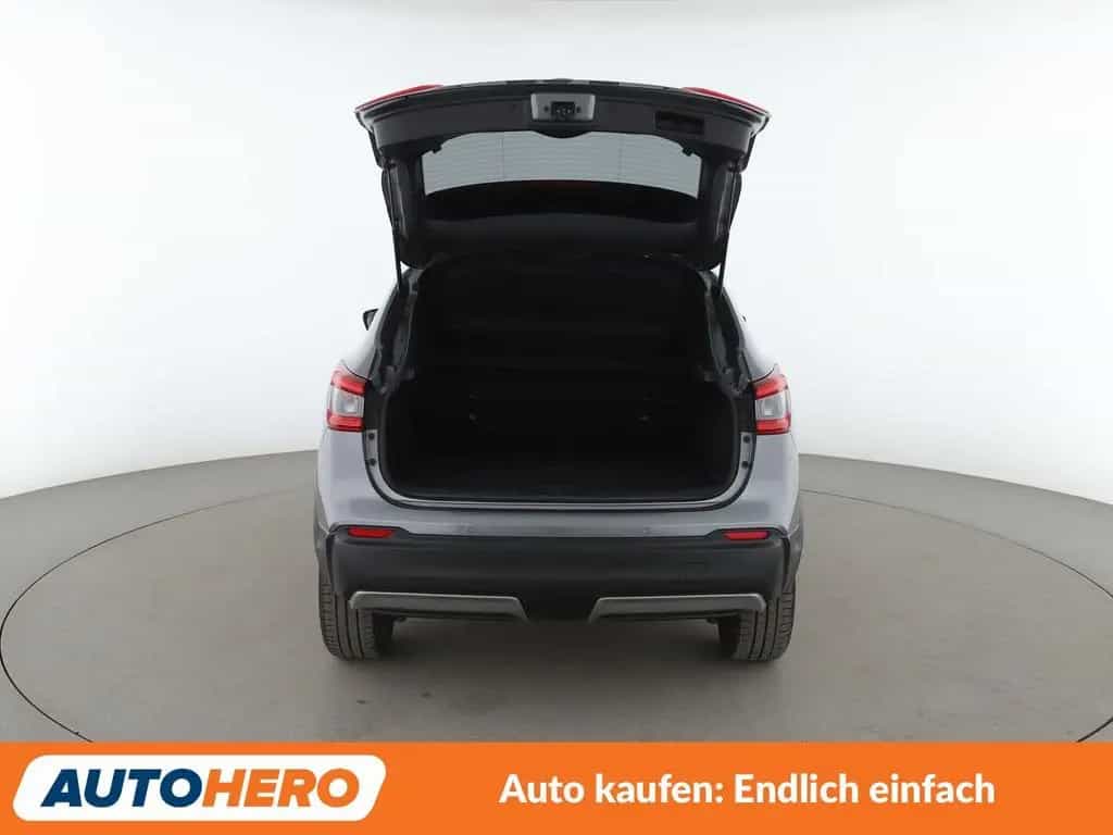 Nissan Qashqai 1.3 DIG-T Tekna+ Aut*NAVI*TEMPO*CAM*PDC* 10/2019-photo-16