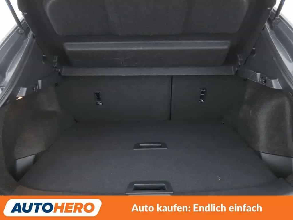 Nissan Qashqai 1.3 DIG-T Tekna+ Aut*NAVI*TEMPO*CAM*PDC* 10/2019-photo-17