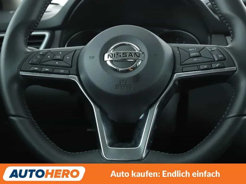 Nissan Qashqai 1.3 DIG-T Tekna+ Aut*NAVI*TEMPO*CAM*PDC* 10/2019-photo-18