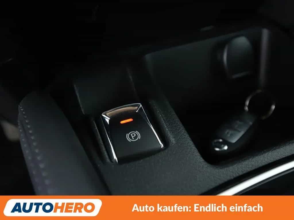 Nissan Qashqai 1.3 DIG-T Tekna+ Aut*NAVI*TEMPO*CAM*PDC* 10/2019-photo-23