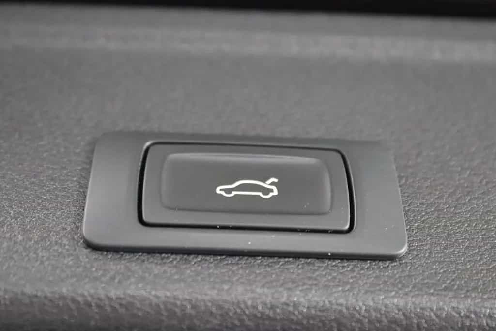 Audi A4 TDI quattro S-Tronic *SHZ * NAVI *Garantie 12/2019-photo-14