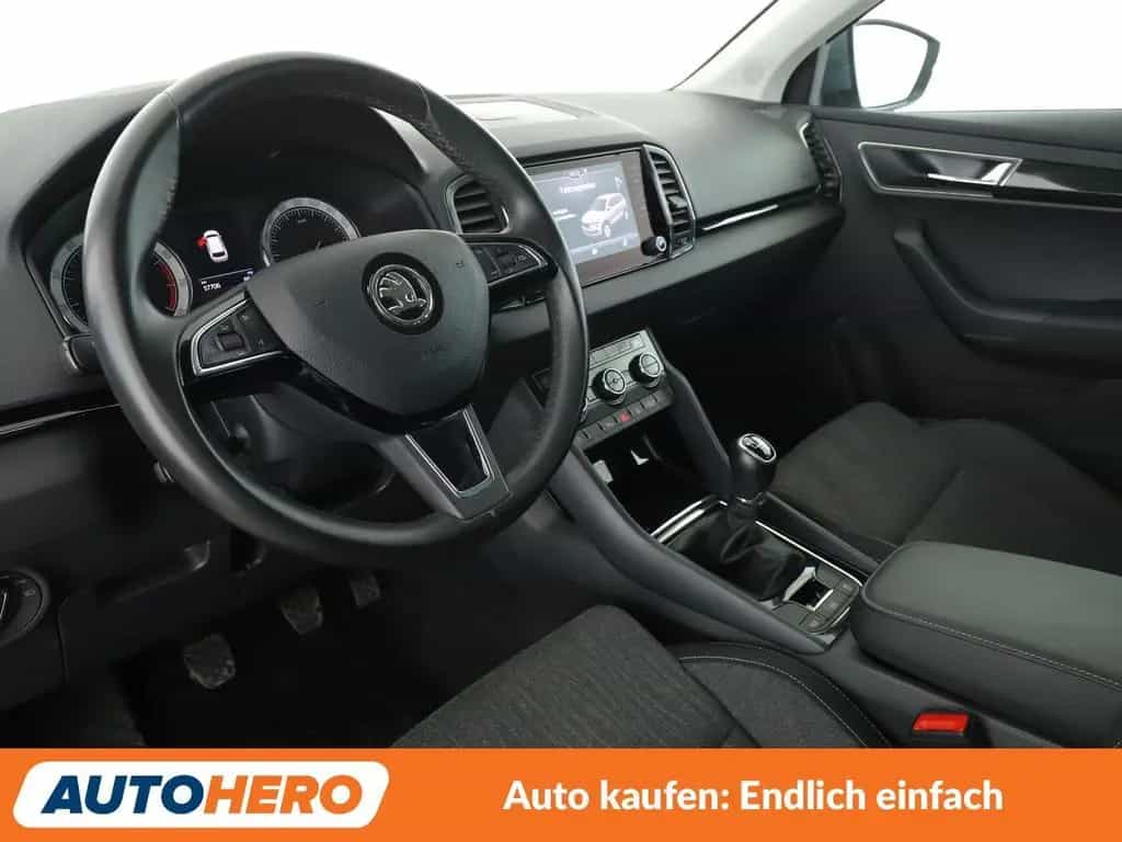 Skoda Karoq 1.5 TSI ACT Style *NAVI*LED*TEMPO*CAM*PDC* 03/2019-photo-10