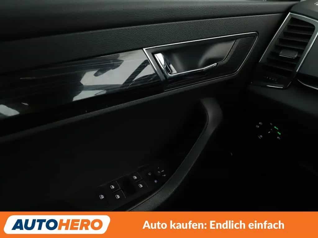 Skoda Karoq 1.5 TSI ACT Style *NAVI*LED*TEMPO*CAM*PDC* 03/2019-photo-22