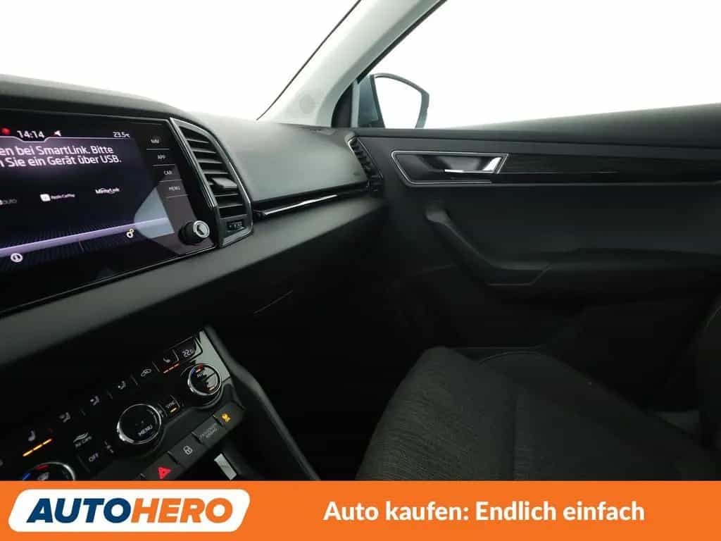 Skoda Karoq 1.5 TSI ACT Style *NAVI*LED*TEMPO*CAM*PDC* 03/2019-photo-23