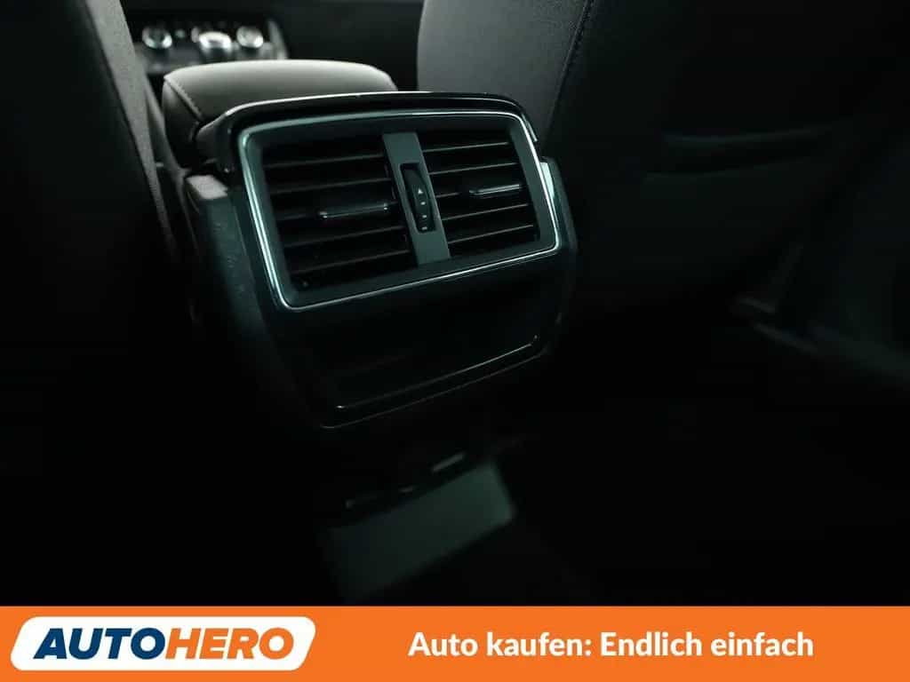 Skoda Karoq 1.5 TSI ACT Style *NAVI*LED*TEMPO*CAM*PDC* 03/2019-photo-24