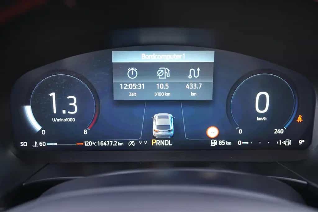 Ford Kuga ST-Line X Aut. *Matrix*ACC*Pano*360*20Zoll* 06/2025-photo-5