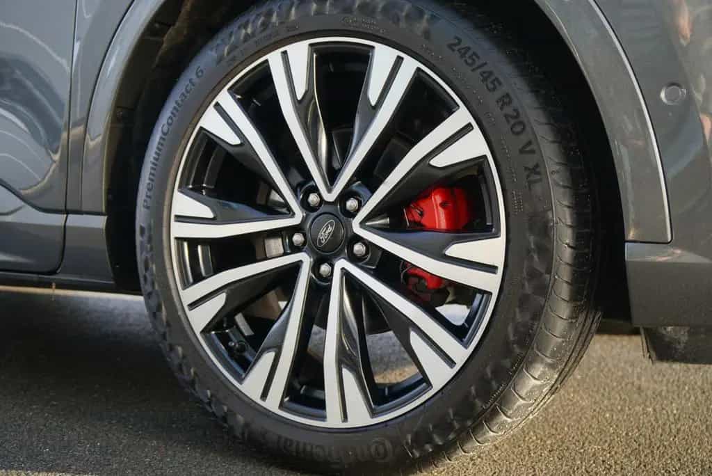 Ford Kuga ST-Line X Aut. *Matrix*ACC*Pano*360*20Zoll* 06/2025-photo-9