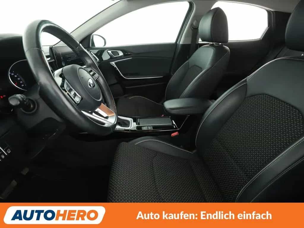 Kia XCeed 1.4 TGDI Spirit Aut.*NAV*ACC*CAM*PDC*SHZ* 02/2021-photo-9