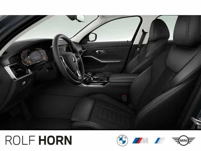 BMW 320 d Touring Sport Line AHK Navi Stop&Go HiFi 07/2022-photo-2