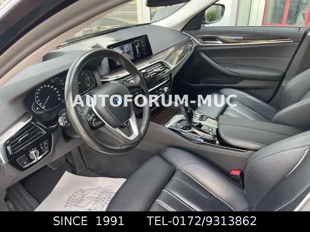BMW 520 d xDrive Touring Luxury Line /18" 03/2021-photo-1