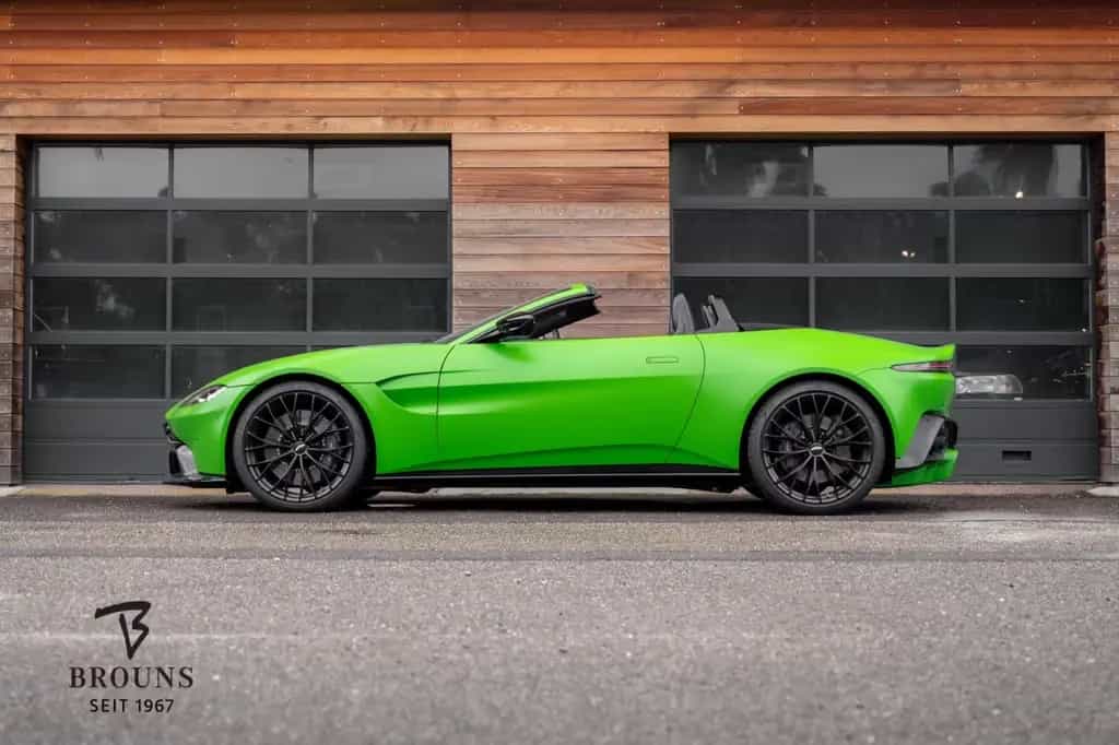 Aston Martin V8 Vantage V8 New Vantage Roadster 510PS 04/2022-photo-1